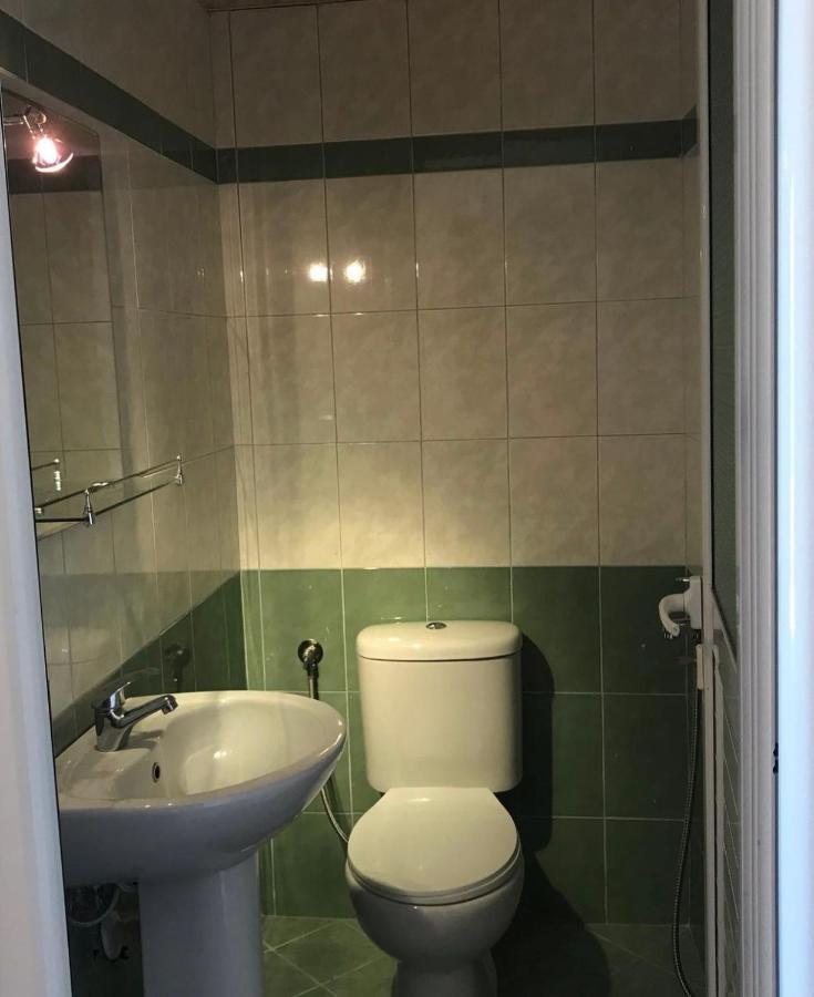 White Panorama Apartment Sarandë エクステリア 写真